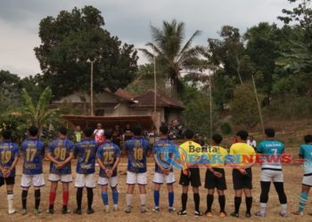 Hadiri Turnamen Sepak Bola Tingkat Desa, Babinsa Sebut Harus Sportif