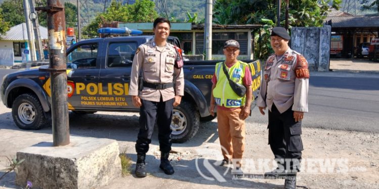 Wujudkan Keamanan, Polsek Lembursitu Patroli Sambang dan Dialogis Juru Parkir