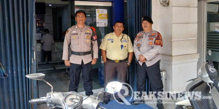 Wujudkan Keamanan, Polsek Lembursitu Patroli Sambang dan Dialogis Juru Parkir
