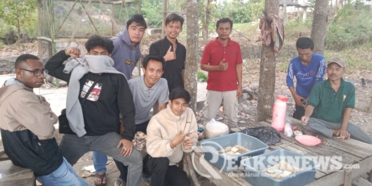 Mahasiswa KKN Universitas Nusaputra Tawarkan Budidaya Magot Untuk Kurangi Sampah Organik dan Peluang Bisnis bagi Karang Taruna Desa Citarik