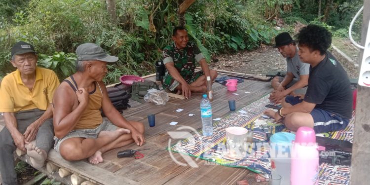 Bincang Santai, Jaga Hubungan Baik Babinsa Komsos Dengan Warga Binaan