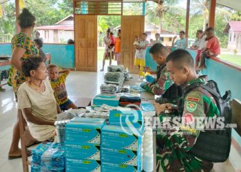 Satgas Yonif 310/KK Gelar Baksos Pelayanan Kesehatan Bagi Warga Perbatasan