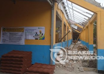 Rehabilitasi Ruang Kelas di SMP Negeri 3, Diduga Sebagian Menggunakan Bahan Bekas, Cek Faktanya