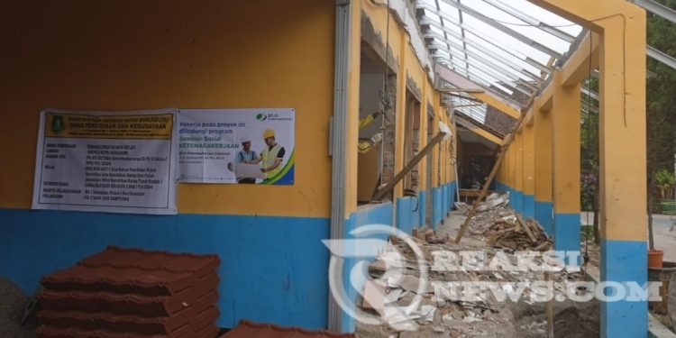 Rehabilitasi Ruang Kelas di SMP Negeri 3, Diduga Sebagian Menggunakan Bahan Bekas, Cek Faktanya