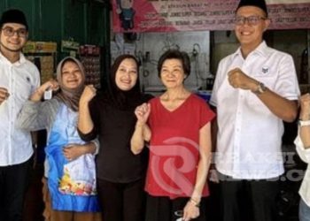 H. Ayep Zaki – Bobby Maulana Pasangan Calon Wali Kota Sukabumi Menyoroti Pasar Pelita, Pedagang yang Mengalami Kesulitan Ekonomi Akibat Berkurangnya Aktivitas Perdagangan