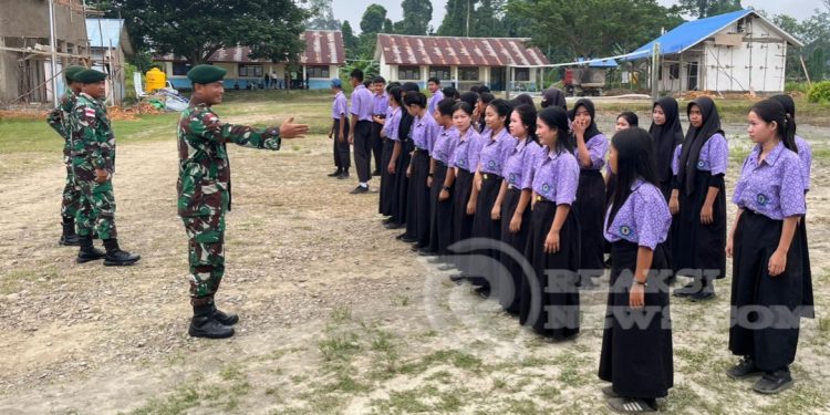 Cerdaskan Generasi Bangsa, Satgas Pamtas Yonarmed 11 Kostrad Mengajar di Sekolah Perbatasan