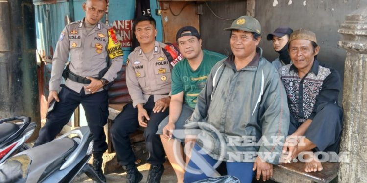 Sambangi Ojeg Pangkalan, Polsek Lembursitu Beri Himbauan Kamtibmas