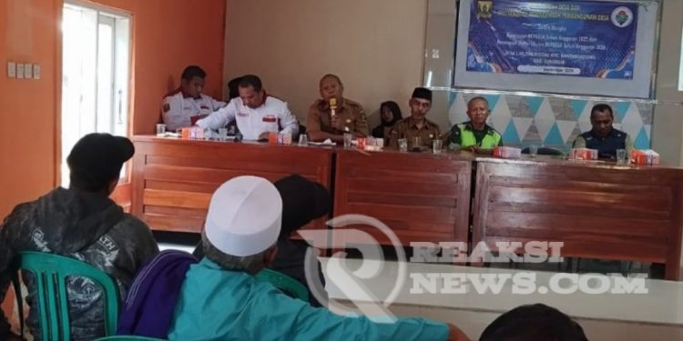 Hadiri Musrenbangdes, Wujud Sinergi Babinsa Dengan Pemerintah Desa Demi Kemajuan Bersama