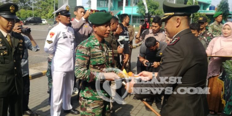 Pimpin Upacara HUT TNI ke 79, Dandim 0622/Kabupaten Sukabumi Tegaskan Prajurit TNI sebagai Pilar