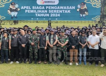 Anggota Kodim 0607/Kota Sukabumi Ikuti Apel Siaga Pengawasan Pemilihan Serentak Tahun 2024 Tingkat Kabupaten Sukabumi
