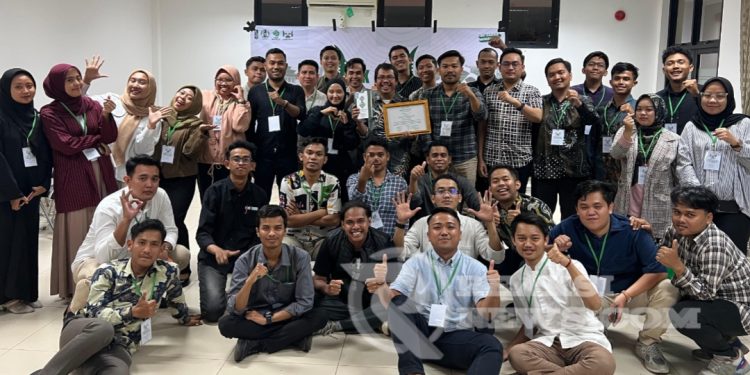 M. Firaldi Akbar Bahas Fase Kehidupan yang Membutuhkan Uang di Forum Advance Training HMI Jawa Barat