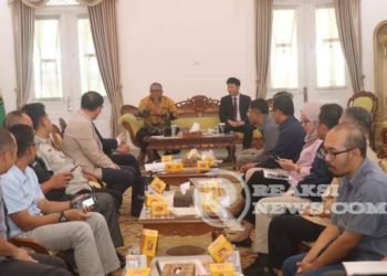 Kerjasama Perumda Agro dengan Dream Farm Korsel, Budidaya Stroberi Sistem Cube Smart Farming