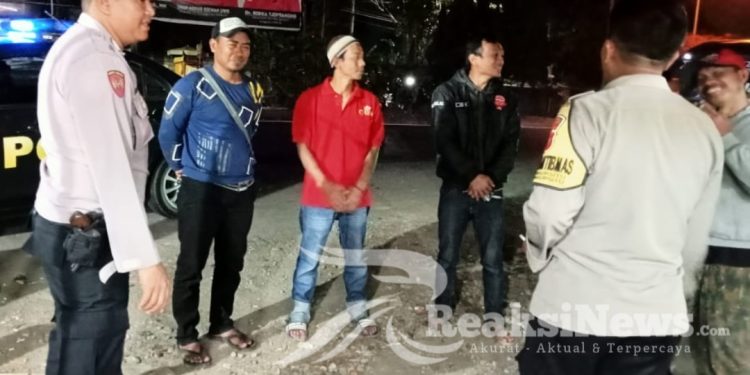 Polsek Lembursitu Laksanakan Patroli Pada Malam Hari dan Berikan Himbauan Kamtibmas