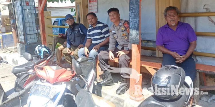 Sambangi Pangkalan Ojek Pengkolan, Polsek Lembursitu Patroli Himbau Pengemudi Ojek Agar Tertib Berlalu Lintas