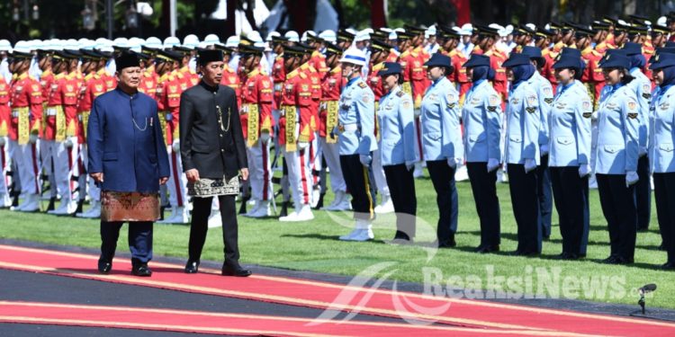 Presiden Prabowo Subianto Pimpin Upacara Pelepasan Presiden RI ke-7 Joko Widodo di Istana Merdeka