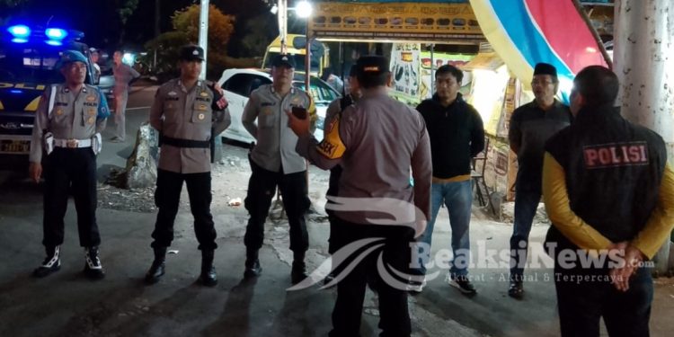 Kapolsek Lembursitu Pimpin Apel KRYD Antisipasi Malam Minggu