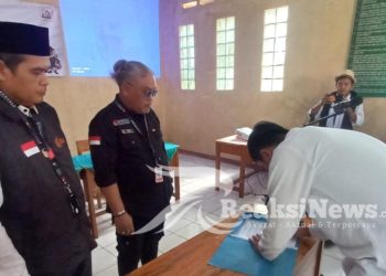 Ratusan PTPS Tingkat Kecamatan Warungkiara Dilantik Panwascam