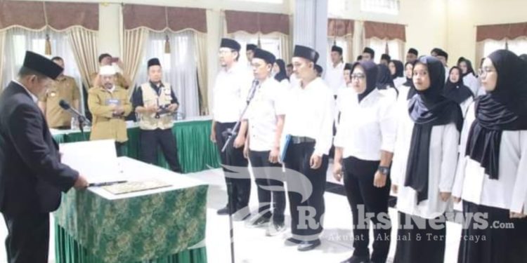 Panwaslu Kecamatan Sukabumi Lantik 78 Pengawas Tempat Pemungutan Suara