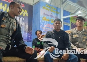 Sambang Malam Hari, Sebagai Upaya Bhabinkamtibmas Jaga Kamtibmas di Wilayah Lembursitu