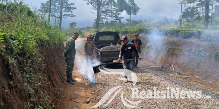 Karya Bakti TNI Kodim 0607/Kota Sukabumi, Sarana Fisik Pengaspalan di Selabintana