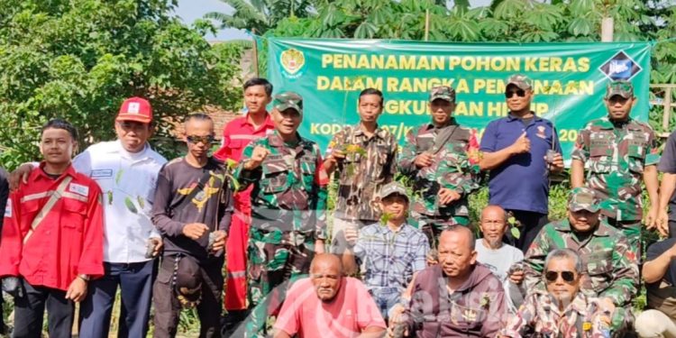Penanaman Bibit Pohon Keras Cegah Longsor, di Kampung Kebon Danas, Tujuan Melestarikan Alam