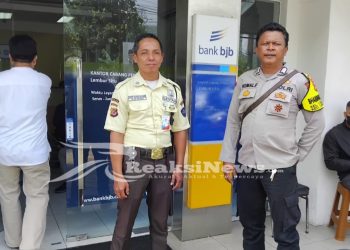 Bhabinkamtibmas Sambangi Obyek Vital Perbankan Himbau Security Cegah Terjadinya Gangguan Kamtibmas