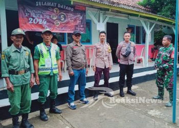 Sertu Enceng Setiawan Lalukan Monitoring Pada Sejumlah TPS Di Sukaharja