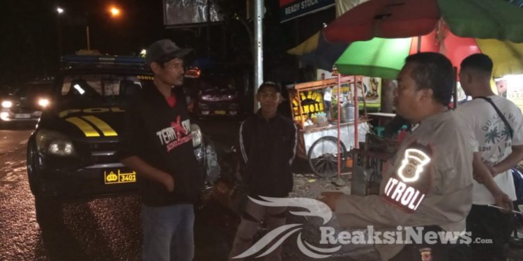 Anggota Polsek Lembursitu Intensifkan Patroli Malam hari, Jaga Kamtibmas Tetap Kondusif