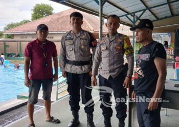 Patroli Tempat Wisata Kolam Renang Sport Garden Anggota Samapta Polsek Lembursitu