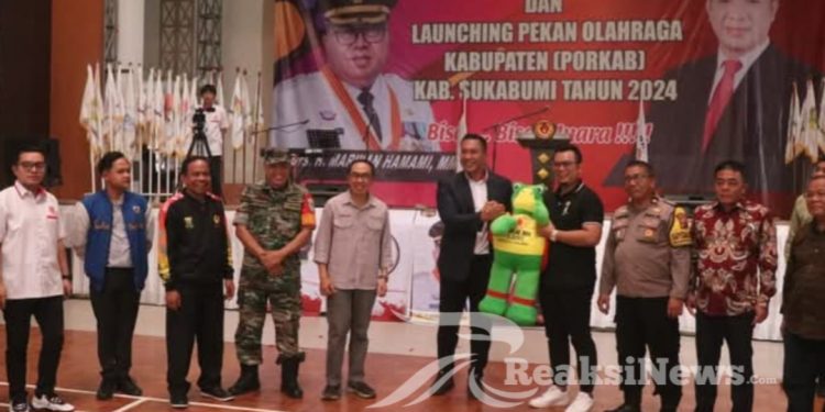 Sekda Hadir Pengukuhan Kok dan Launching Pekan Olahraga Kabupaten Tahun 2024