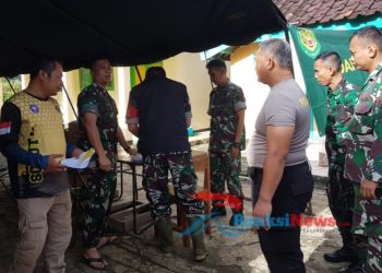 Korem 061/Suryakancana Siapkan Dapur Lapangan Sebagai Bentuk Bhakti TNI AD Untuk Masyarakat Korban Bencana Alam Banjir Bandang di Kecamatan Cibitung Kabupaten Sukabumi