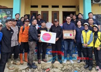 Bantuan Logistik Disalurkan ke Masyarakat Terdampak Bencana di Kecamatan Simpenan