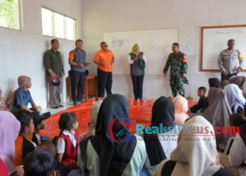 Pastikan Terkondisikan dengan Baik, Bupati Marwan Tinjau Lokasi Pengungsian