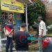 Forkopimcam Warungkiara Berikan Bantuan Sembako Kepada Korban Pergerakan Tanah Diwilayahnya