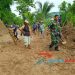 Danramil 2203/Warungkiara Tinjau Langsung Lokasi Bencana Longsor Di Bantarkalong