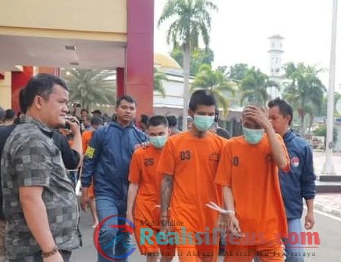 55 Tersangka Narkotika, Diamankan Polresta Bandung, Barang Bukti Bernilai Hingga Rp 250 Juta