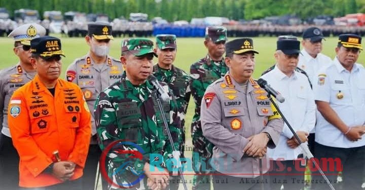 Kapolri Kesiapan Pengamanan Nataru di Pelabuhan Tanjung Perak