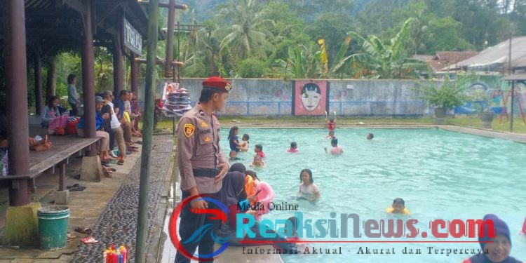 Pengamanan dan Pemantauan Objek Wisata Pemandian Air Panas Cikundul Dalam Rangka Operasi Lilin Lodaya 2024, Pengamanan Hari Natal 2024 dan Tahun Baru 2025