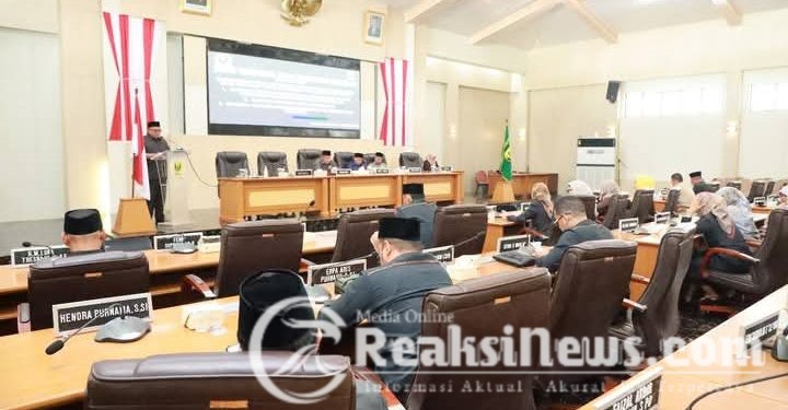 Bupati Sukabumi, Sampaikan Nota Penjelasan DPRD atas Tiga Raperda