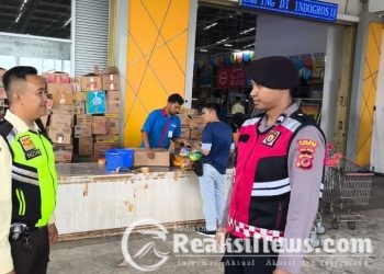 Wujudkan Rasa Aman, Polsek Baros Serukan Himbauan Kamtibmas Bersama Satpam Indogrosir