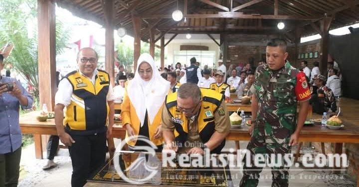 Resmikan Jembatan Cilalay, Bupati Marwan Dukung Akesibilitas dan Kesejahteraan Masyarakat