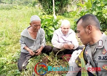 Dekati Warga Babinkamtibmas Sambangi dan Berikan Imbauan Kamtibmas