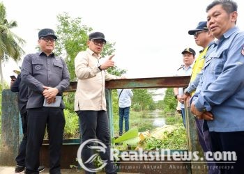 Tinjau Irigasi di Banyuasin, Wamendagri Bima Arya Tegaskan Pentingnya Perbaikan Irigasi untuk Tingkatkan Hasil Panen
