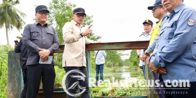 Tinjau Irigasi di Banyuasin, Wamendagri Bima Arya Tegaskan Pentingnya Perbaikan Irigasi untuk Tingkatkan Hasil Panen