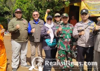 Danpos Bantargadung Koramil 2203/Warungkiara Dampingi PJ Walikota Sukabumi dan Kepala Baznas Peletakan Batu Pertama Pembangunan Masjid di Desa Mangunjaya