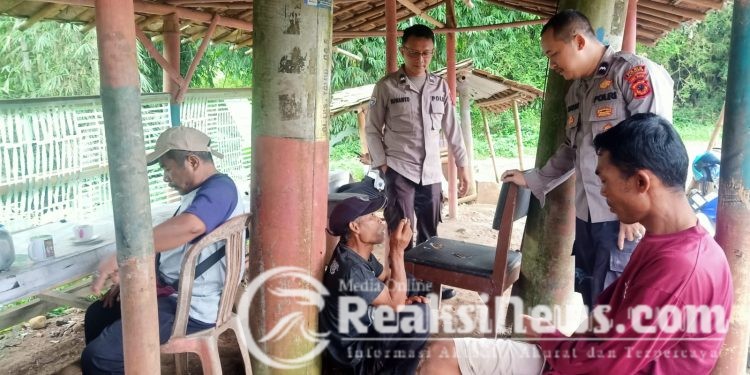 Bhabinkamtibmas Polsek Lembursitu Akan Selalu Hadir di Tengah – tengah Masyarakat