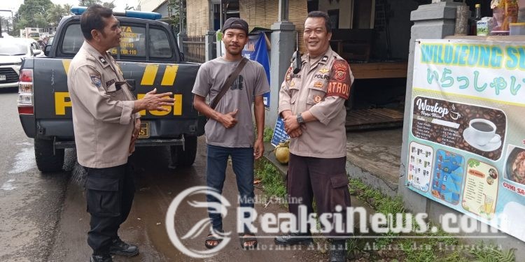 Patroli Siang Hari Polsek Lembursitu Upaya Pelihara Kamtibmas Aman