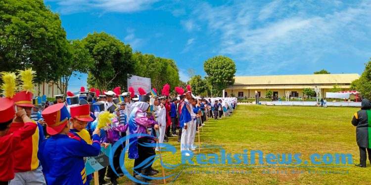 Lomba Marching Band Tingkat Kota/Kabupaten Sukabumi Di Ponpes Modern Assalam Putri Di Ikuti Ribuan Peserta