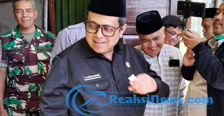 Sertu Dadang Koramil 2203/Warungkiara Dampingi Babe Haikal Tinjau Dapur Umum MBG