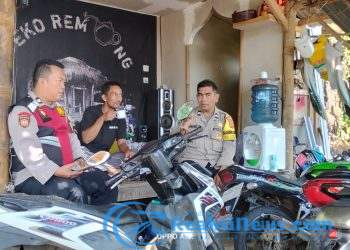 Bhabinkamtibmas Polsek Lembursitu Selalu Hadir di Tengah – tengah Masyarakat